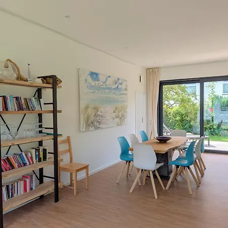 Beachhouse - 1